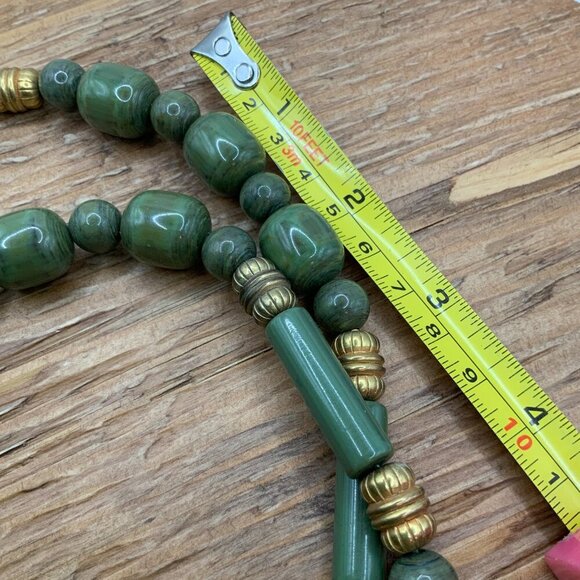 Cadoro Vintage Green Marbled Bakelite Beaded Gold Tone Necklace - Picture 7 of 8